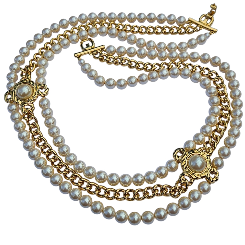 Vintage Givenchy Necklace Multistrand Faux Pearl Gold Chain Dressy Gala Necklace - Picture 9 of 16